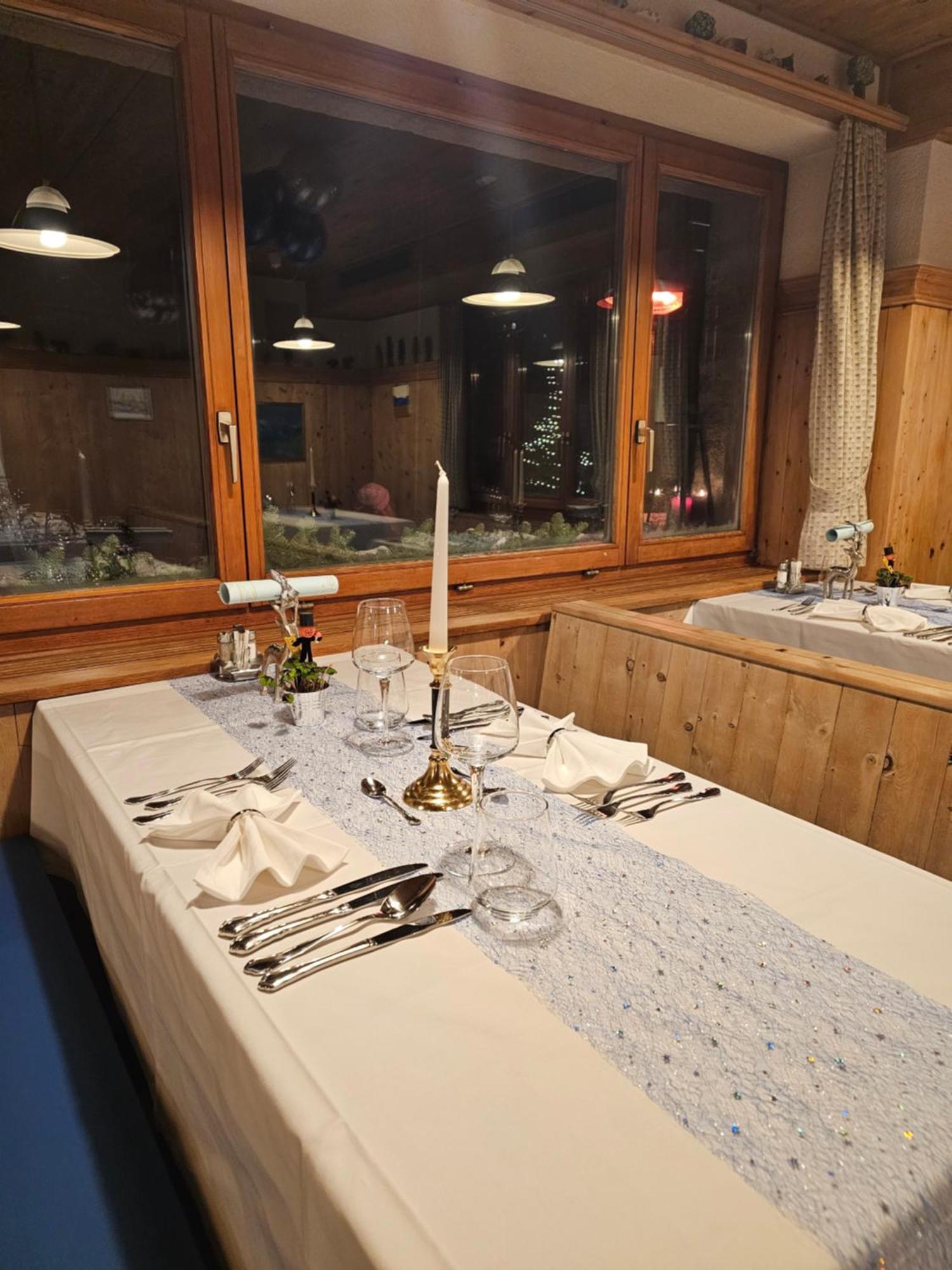 Hotel Ristorante Lagrev Maloja Eksteriør billede