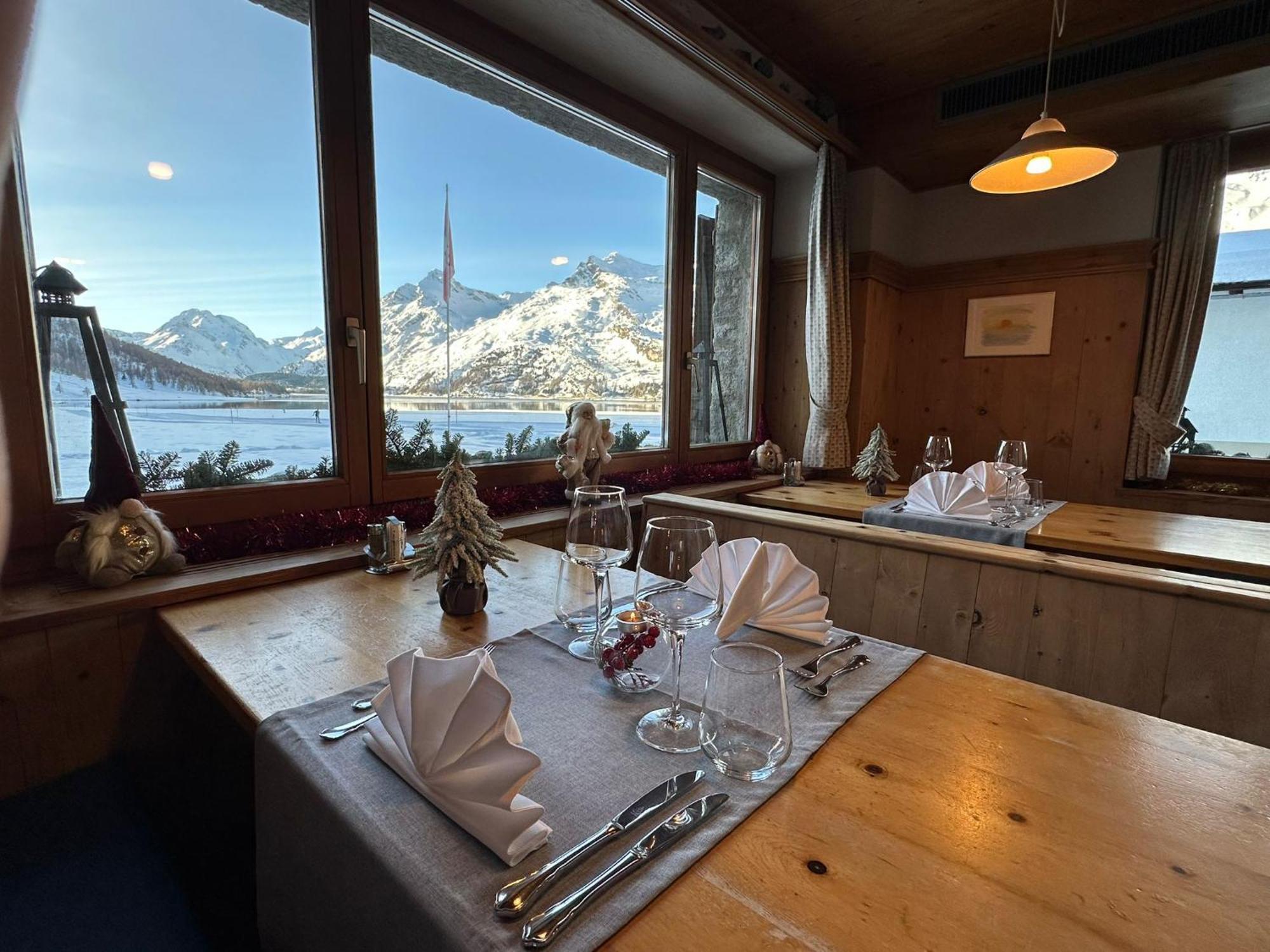 Hotel Ristorante Lagrev Maloja Eksteriør billede